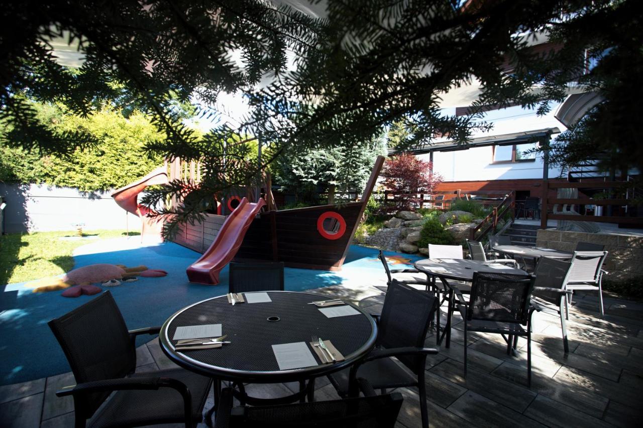 Apart Hotel Jablonec Jablonec nad Nisou Exterior foto